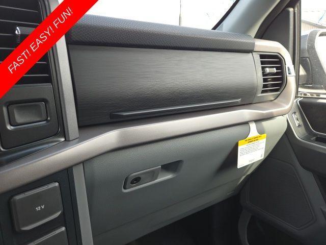 new 2024 Ford F-150 car, priced at $53,642