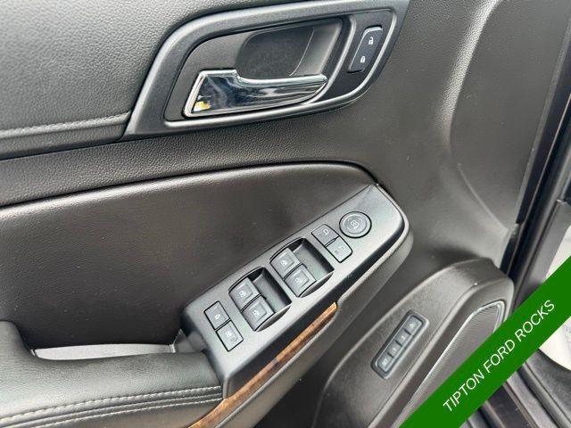used 2017 Chevrolet Suburban car, priced at $21,000