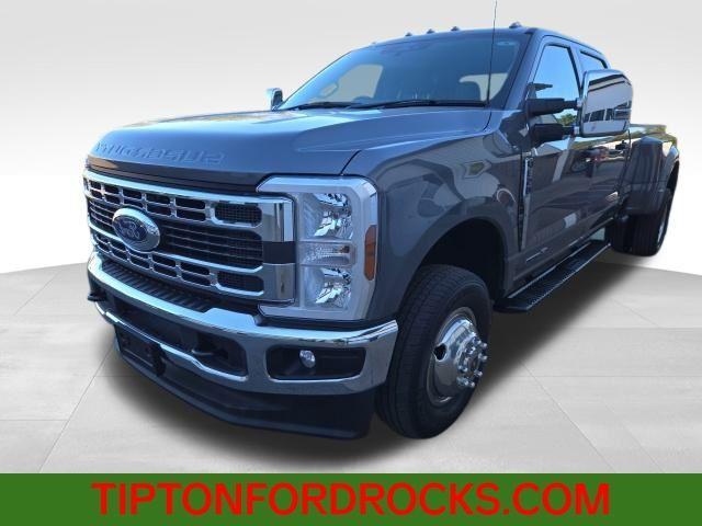 used 2024 Ford F-350 car, priced at $54,000