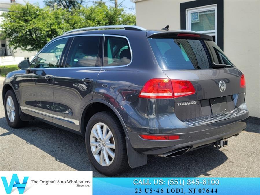 used 2014 Volkswagen Touareg car