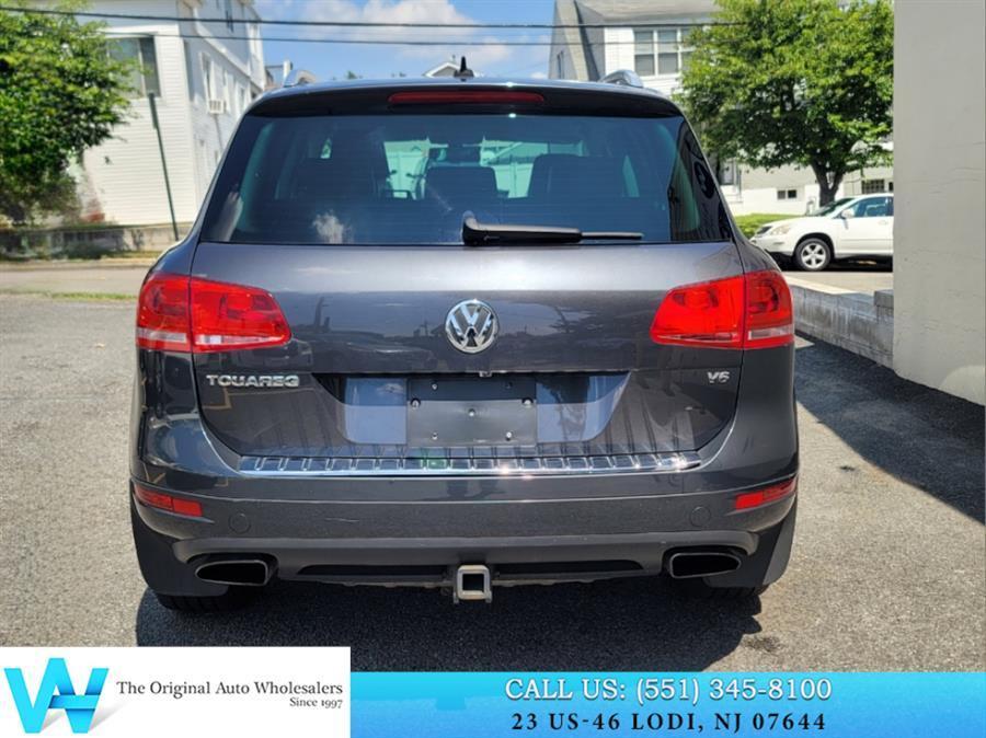 used 2014 Volkswagen Touareg car