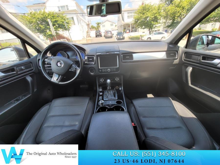 used 2014 Volkswagen Touareg car
