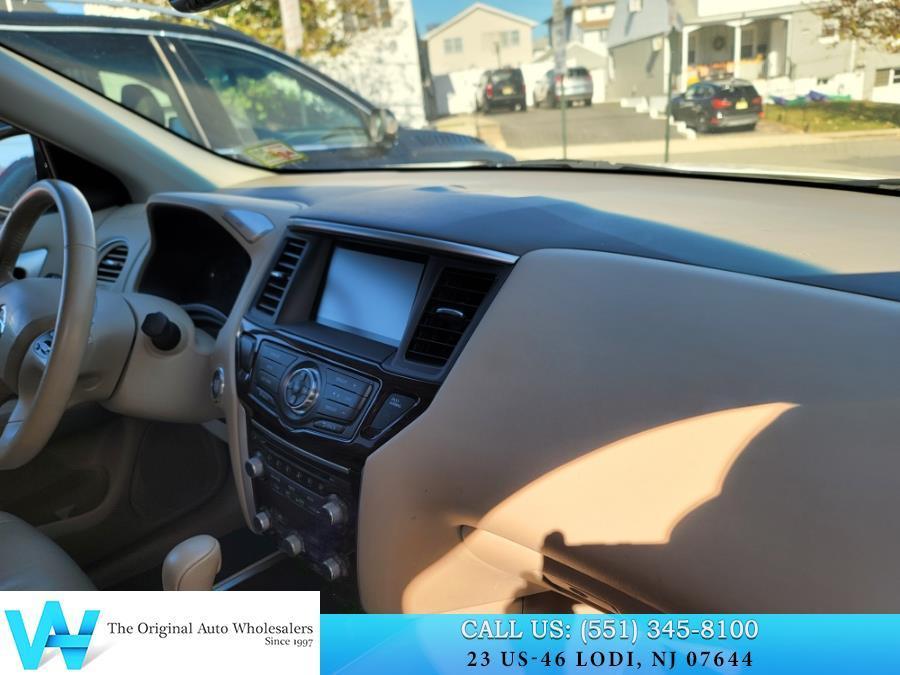 used 2014 Nissan Pathfinder car, priced at $6,997