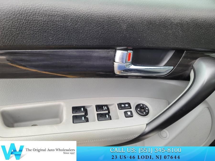 used 2013 Kia Sorento car, priced at $7,997