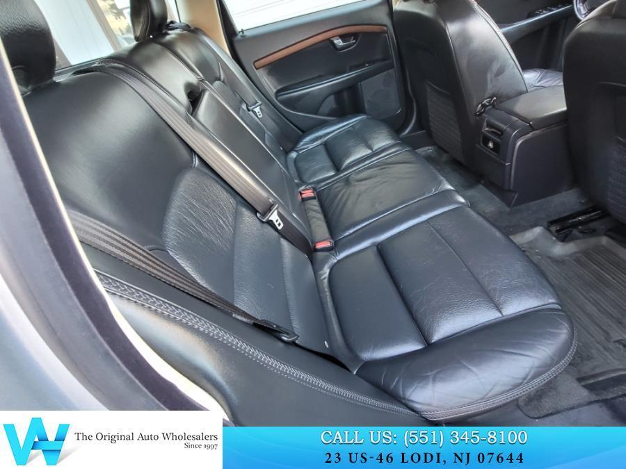used 2009 Volvo XC70 car, priced at $2,997