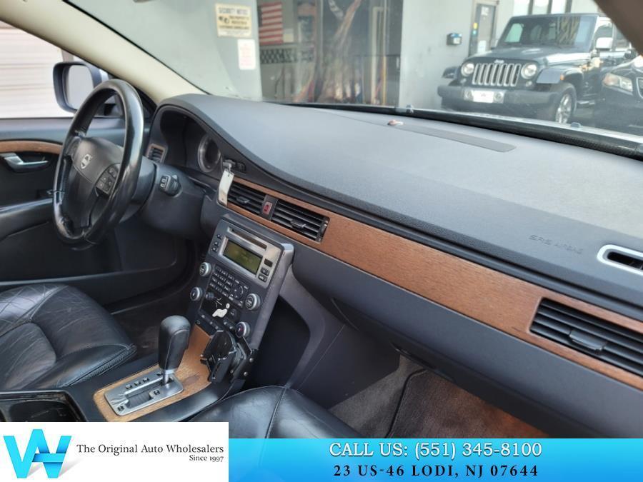 used 2009 Volvo XC70 car, priced at $2,997