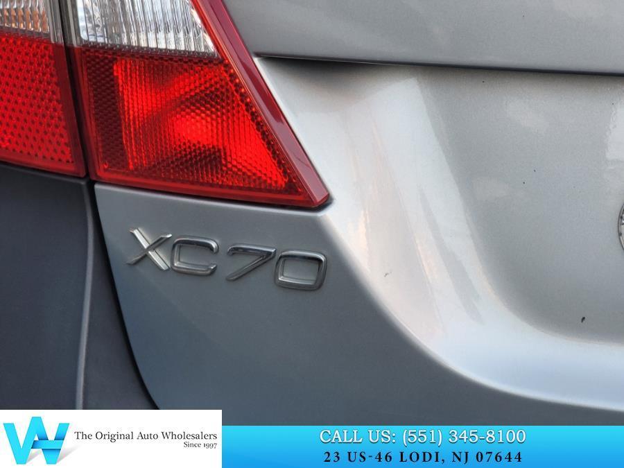 used 2009 Volvo XC70 car, priced at $2,997