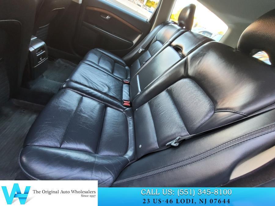 used 2009 Volvo XC70 car, priced at $2,997