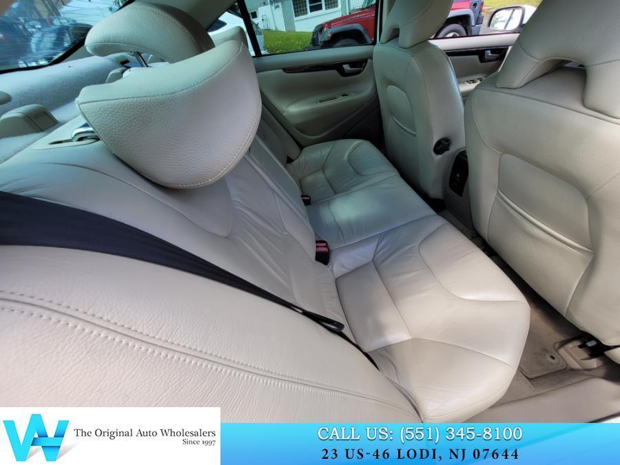 used 2006 Volvo S60 car, priced at $4,777