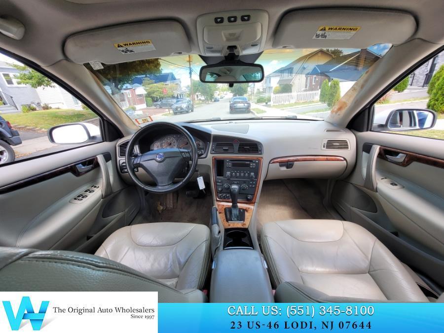 used 2006 Volvo S60 car, priced at $4,777