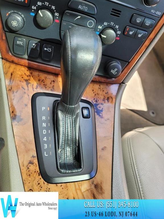 used 2006 Volvo S60 car, priced at $4,777