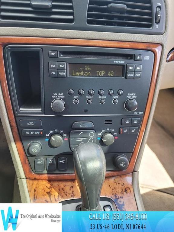 used 2006 Volvo S60 car, priced at $4,777