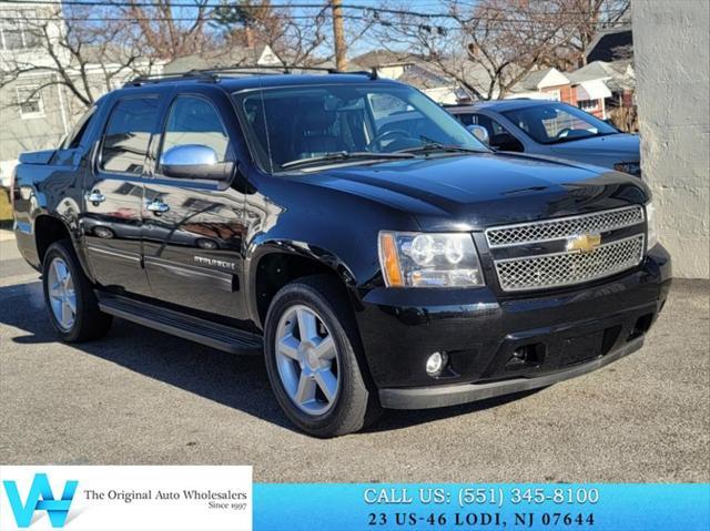 used 2011 Chevrolet Avalanche car, priced at $14,995