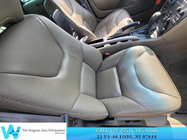 used 2004 Volvo XC70 car, priced at $3,997