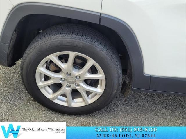 used 2016 Jeep Cherokee car, priced at $8,297