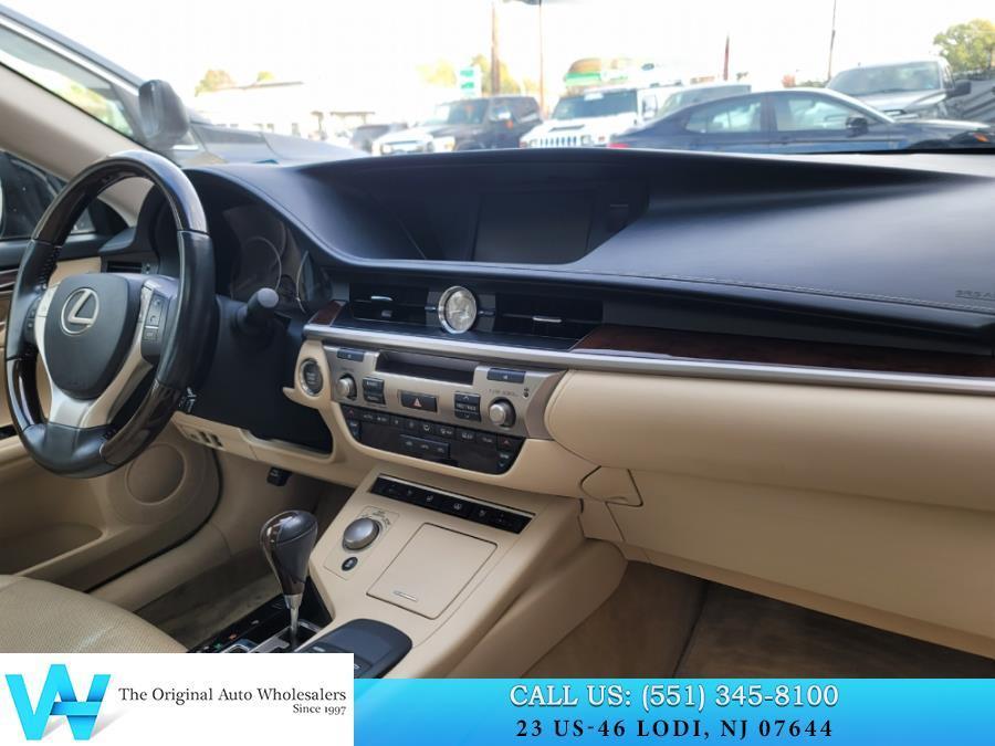 used 2013 Lexus ES 350 car, priced at $14,484