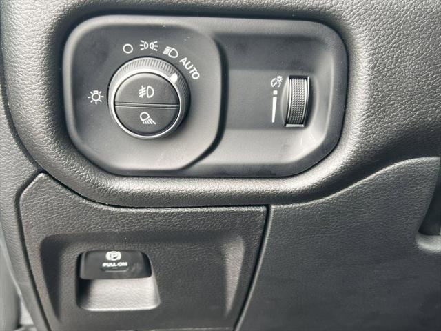 new 2025 Ram 1500 car, priced at $43,391
