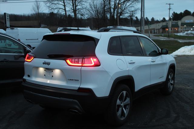 used 2022 Jeep Cherokee car