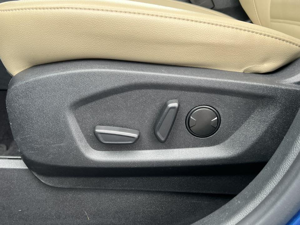 used 2023 Ford Edge car, priced at $23,000