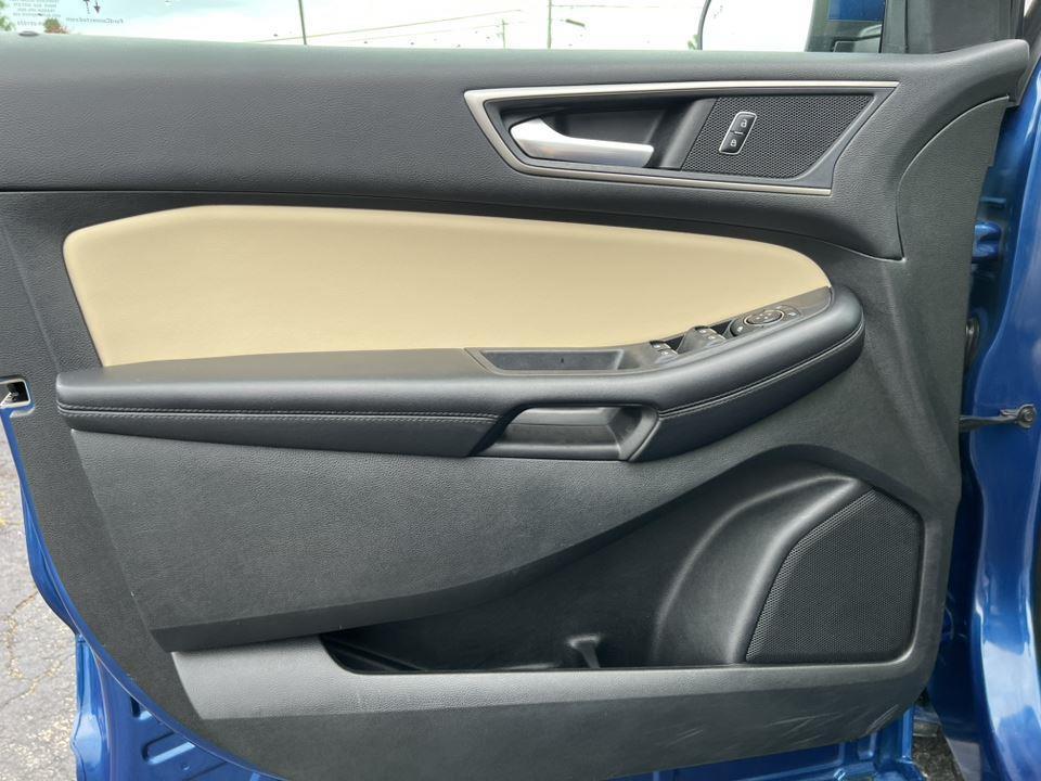 used 2023 Ford Edge car, priced at $23,000