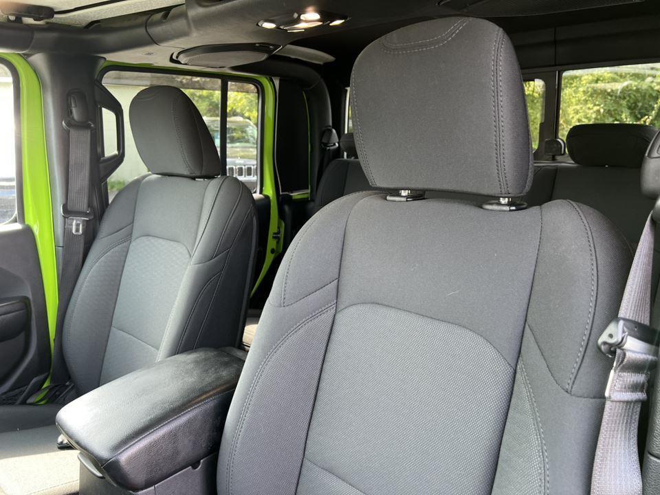 used 2021 Jeep Gladiator car, priced at $27,900