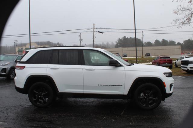 used 2023 Jeep Grand Cherokee car, priced at $33,990