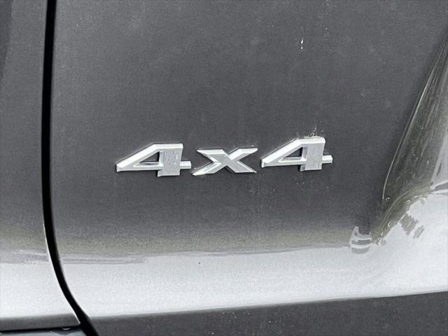 used 2020 Jeep Cherokee car, priced at $10,500