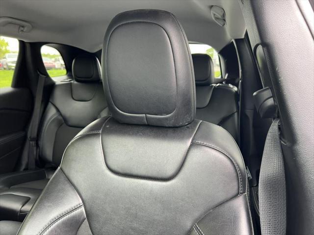 used 2020 Jeep Cherokee car, priced at $9,895
