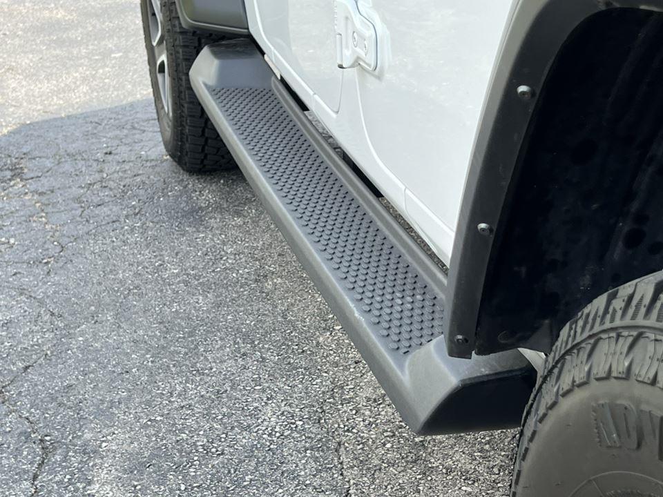 used 2021 Jeep Wrangler Unlimited car, priced at $29,990