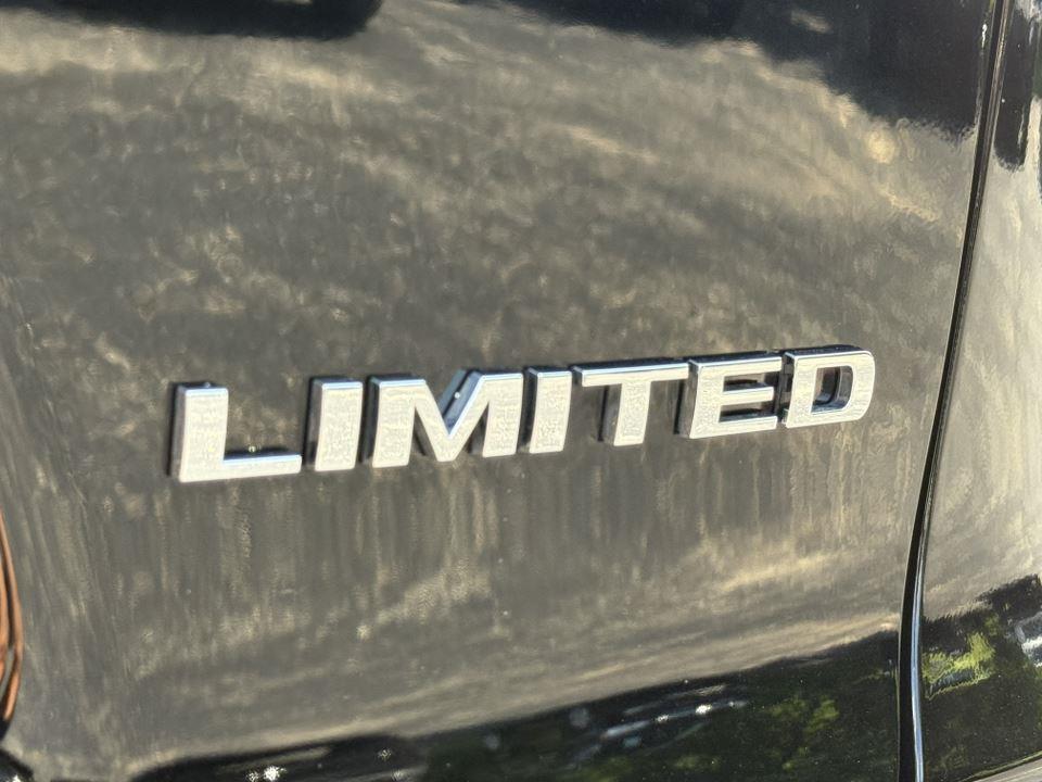 used 2022 Jeep Cherokee car, priced at $26,999