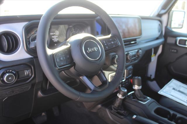 new 2025 Jeep Wrangler car, priced at $42,310