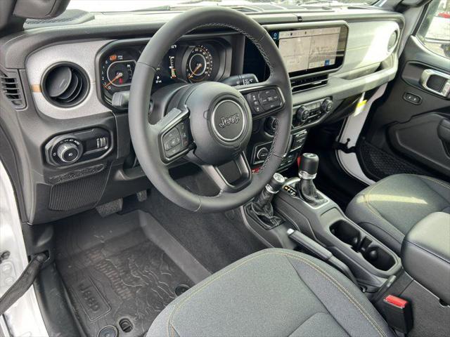 new 2025 Jeep Wrangler car, priced at $42,450