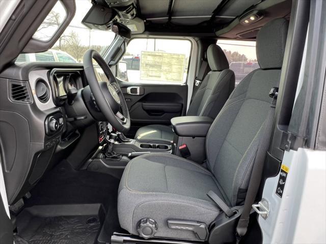 new 2025 Jeep Wrangler car, priced at $42,310