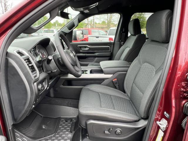 new 2025 Ram 1500 car, priced at $43,353