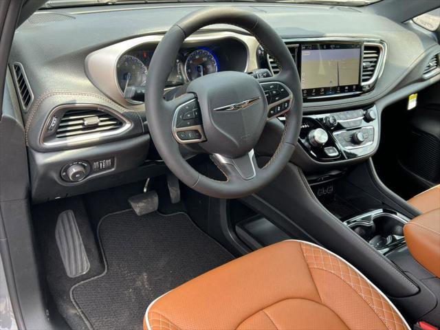 new 2025 Chrysler Pacifica car, priced at $59,839