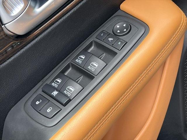used 2022 Chrysler Pacifica car, priced at $34,228