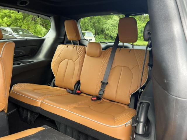 used 2022 Chrysler Pacifica car, priced at $34,228