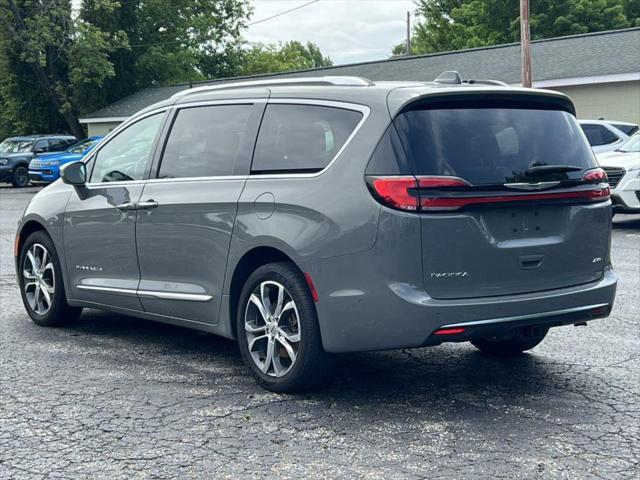 used 2022 Chrysler Pacifica car, priced at $34,228