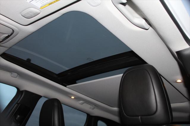 used 2022 Jeep Cherokee car, priced at $27,840