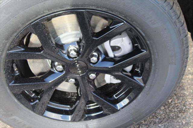 used 2024 Jeep Grand Cherokee L car, priced at $43,976
