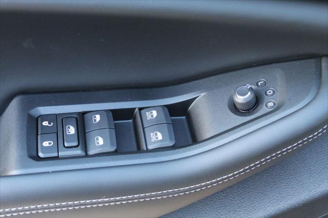 used 2024 Jeep Grand Cherokee L car, priced at $43,976