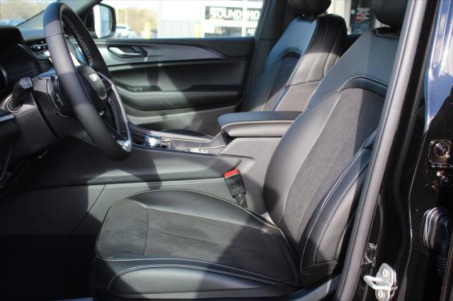 used 2024 Jeep Grand Cherokee L car, priced at $43,976