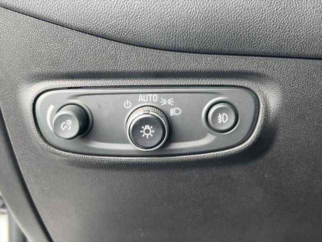 used 2021 Chevrolet Equinox car, priced at $19,389