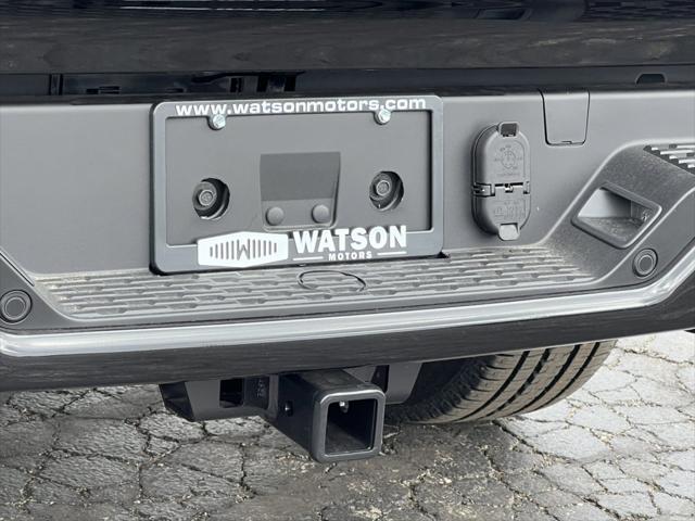 new 2025 Ram 1500 car, priced at $47,229