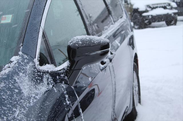 new 2025 Chrysler Pacifica car, priced at $40,222