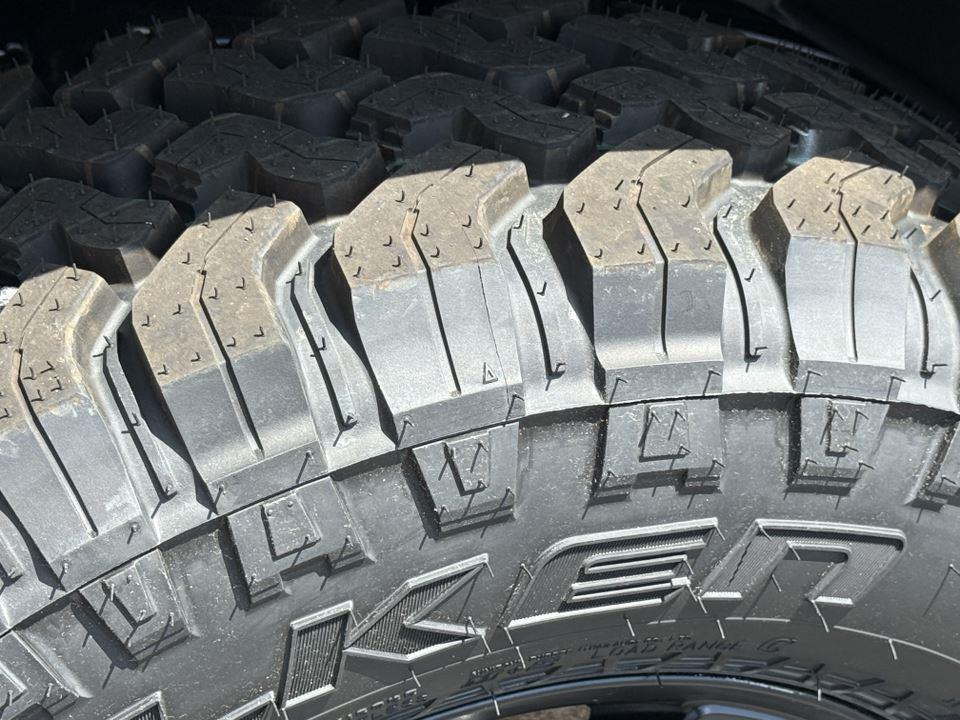 new 2025 Jeep Wrangler car, priced at $44,502