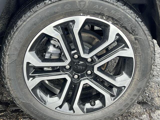 used 2024 Jeep Compass car, priced at $27,000