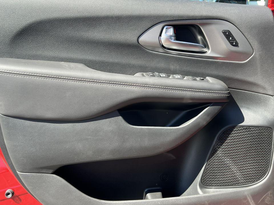 new 2026 Chrysler Pacifica car, priced at $44,136