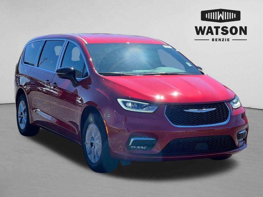 new 2026 Chrysler Pacifica car, priced at $44,136