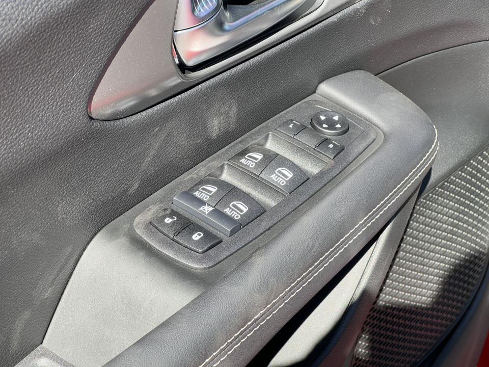 new 2026 Chrysler Pacifica car, priced at $44,136
